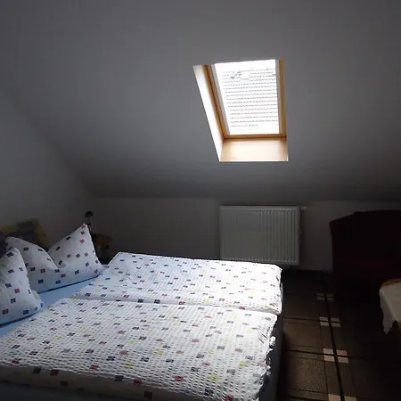 Schwalbe Konukevi Zwenkau