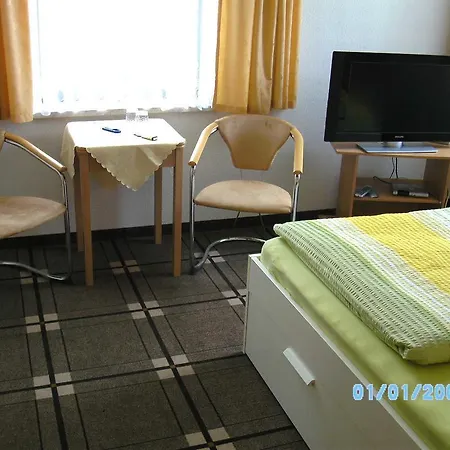 Schwalbe Konukevi Zwenkau